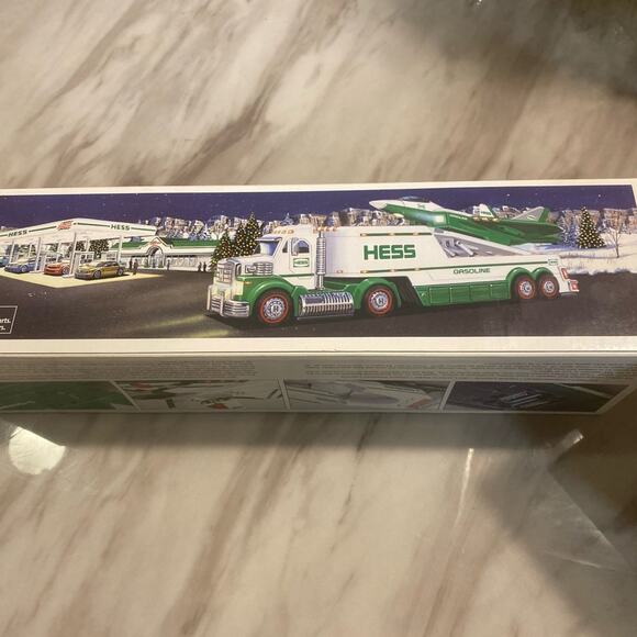 Hess Toy Truck And Jet - Picture 4 of 5